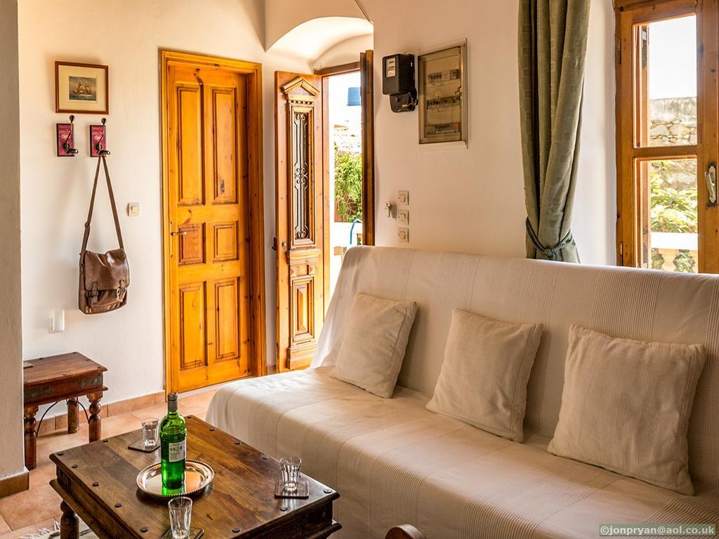 Fotinis Cottage Symi Bagian luar foto
