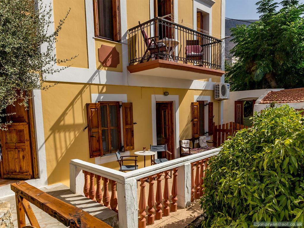 Fotinis Cottage Symi Bagian luar foto